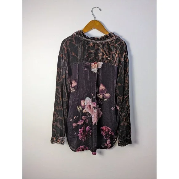 Johnny Was Velvet Leopard & Floral Long Sleeve Button Up Shirt Top M READ - Picture 4 of 8
